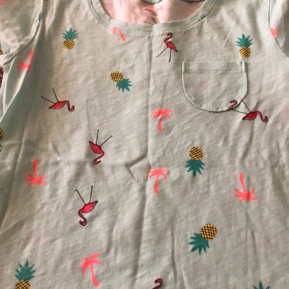 Tropical tee